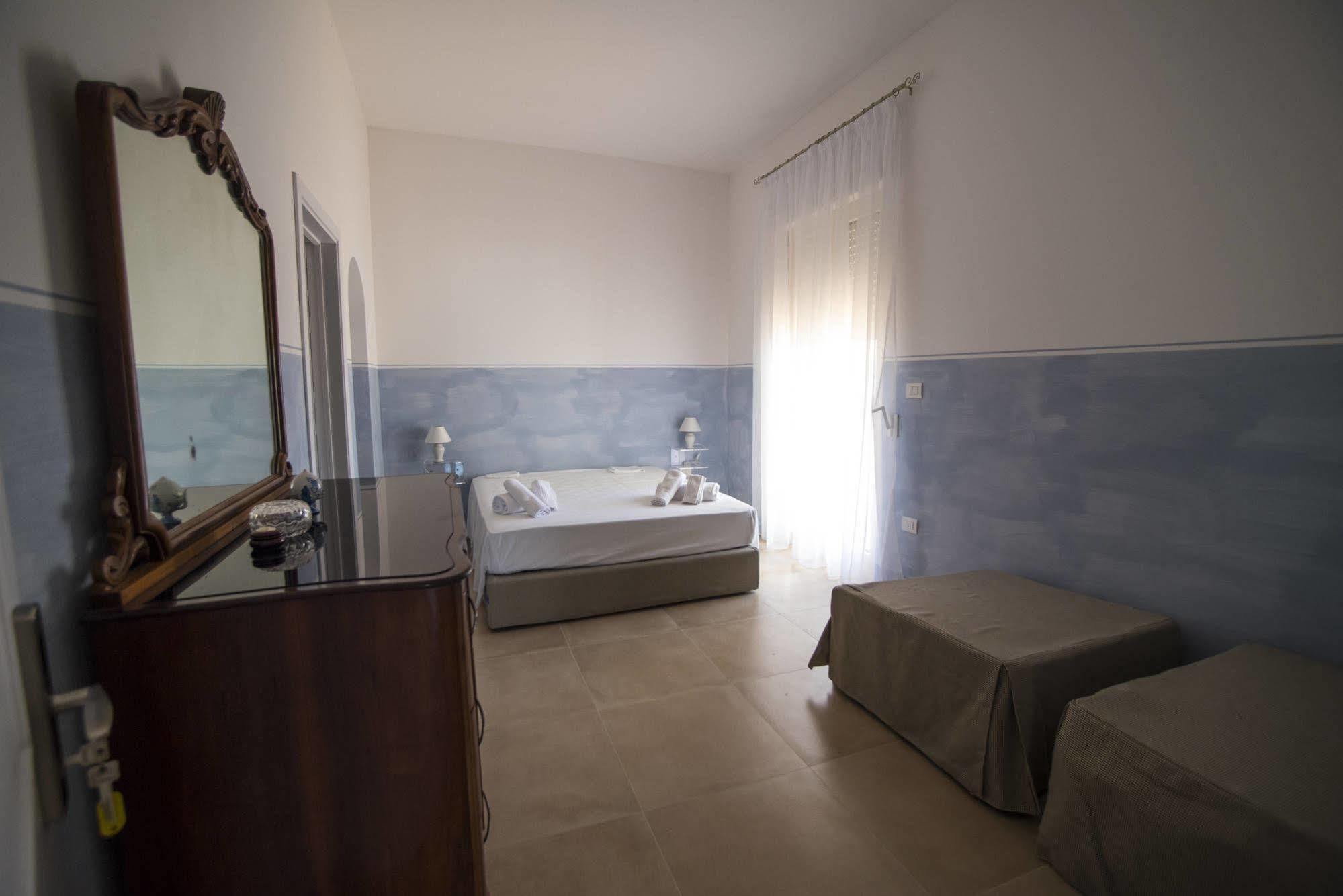 Bed & Breakfast B&B Mareggiata 5*